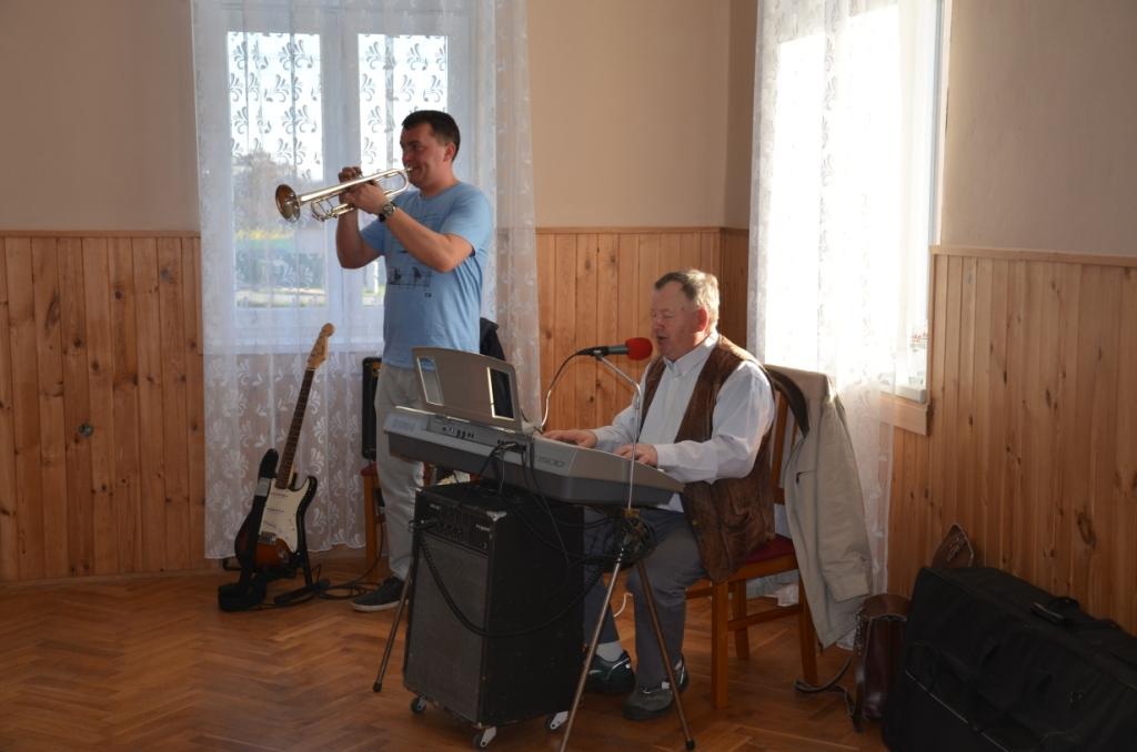 2015